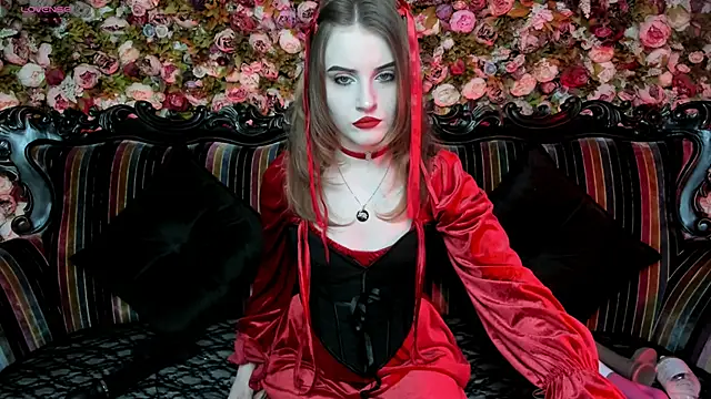 EllieMori online show from 12/14/25, 08:31