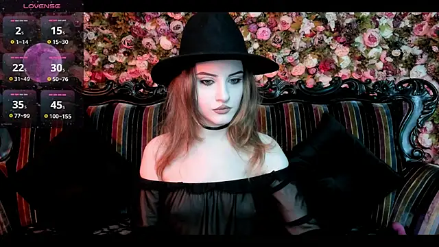 EllieMori online show from 11/23/25, 01:32