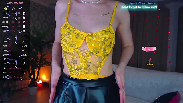 LiSinDoll online show from 12/17/25, 05:56