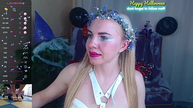 LiSinDoll online show from 11/01/25, 07:13