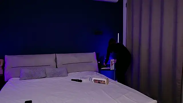 MariGven online show from 12/19/25, 01:46