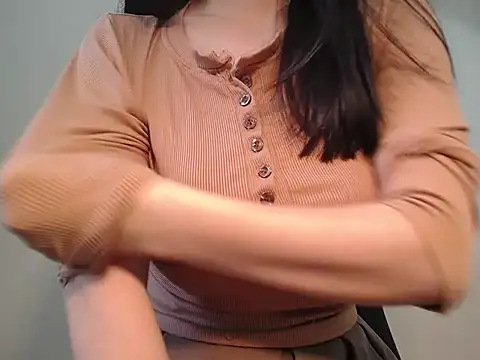 Snapshot of Hankisiu chatting on 10/17/25, 02:15 Hankisiu online show from 10/17/25, 02:15