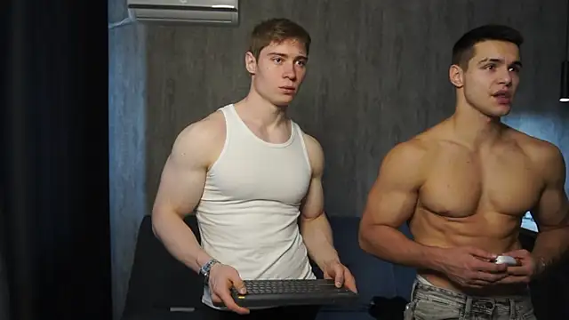 Horny boyzz online show from 05/15/26, 08:45