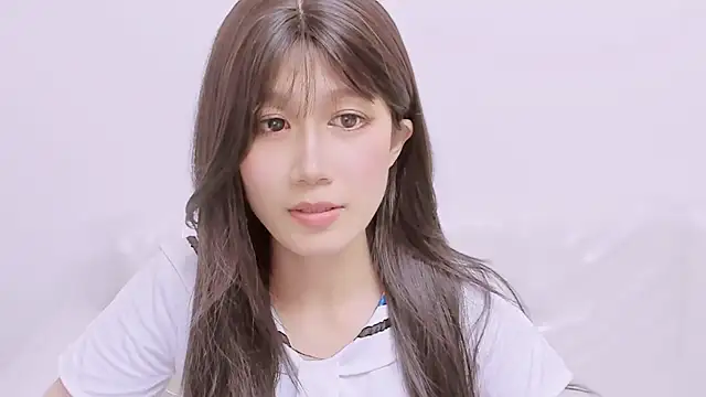 Rabbitlittlefool online show from 10/31/25, 04:03