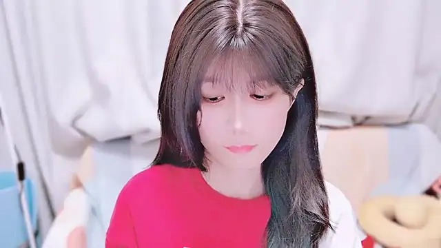 Rabbitlittlefool online show from 10/29/25, 05:50