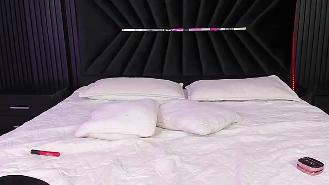 Bigsexxyass online show from 10/04/25, 07:54