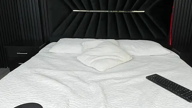 Bigsexxyass online show from 09/25/25, 07:14