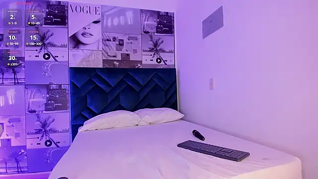 iSofiaass online show from 10/06/25, 03:24