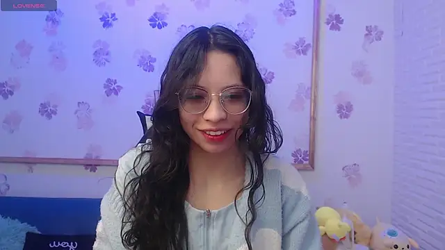 Snapshot of Giaa_rossi chatting on 10/19/25, 01:03 Giaa rossi online show from 10/19/25, 01:03