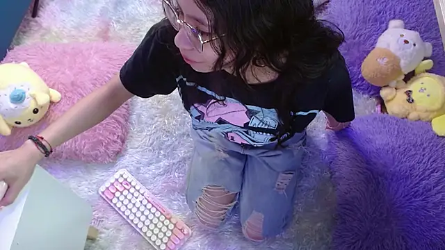 Snapshot of Giaa_rossi chatting on 09/15/25, 02:17 Giaa rossi online show from 09/15/25, 02:17