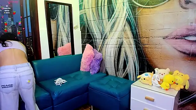 Snapshot of Giaa_rossi chatting on 12/14/25, 02:11 Giaa rossi online show from 12/14/25, 02:11