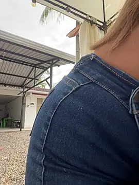 Natalia vidal online show from 10/30/25, 02:04