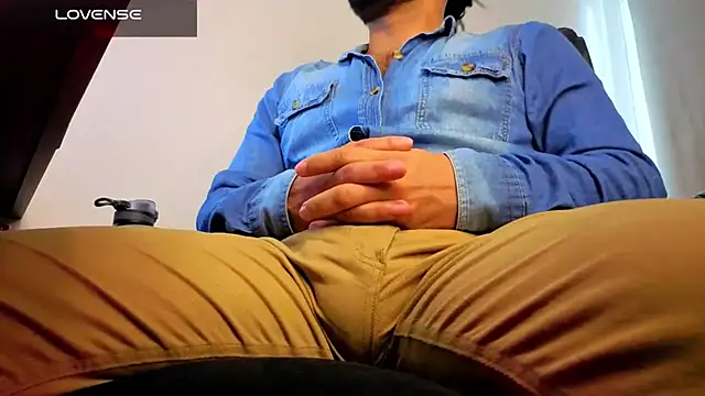 Ernesto-Rodriguez82 online show from 04/17/26, 01:25