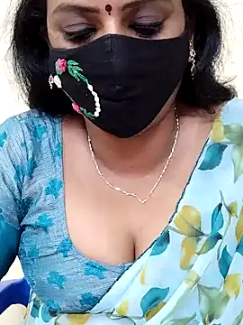 Snapshot of yoga-mithraa chatting on 11/09/25, 02:15 yoga-mithraa online show from 11/09/25, 02:15