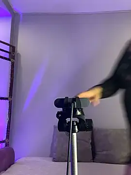 Dakota Mars online show from 02/19/26, 08:06