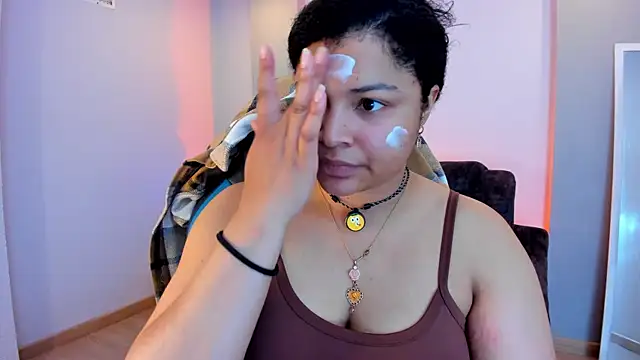 Dakota Mars online show from 04/14/26, 03:50