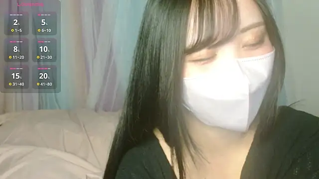 Snapshot of YUMI_T chatting on 10/30/25, 02:36 YUMI T online show from 10/30/25, 02:36