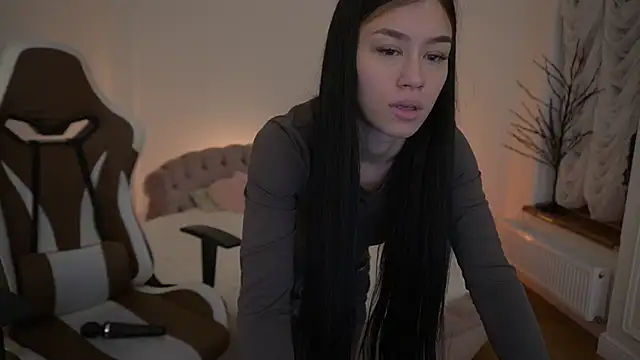 FataleNellie online show from 05/05/26, 09:07