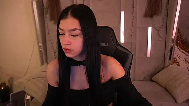 FataleNellie online show from 04/10/26, 08:27