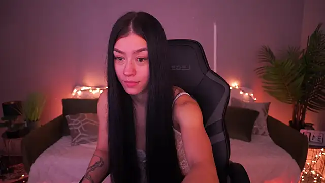 FataleNellie online show from 03/15/26, 10:39