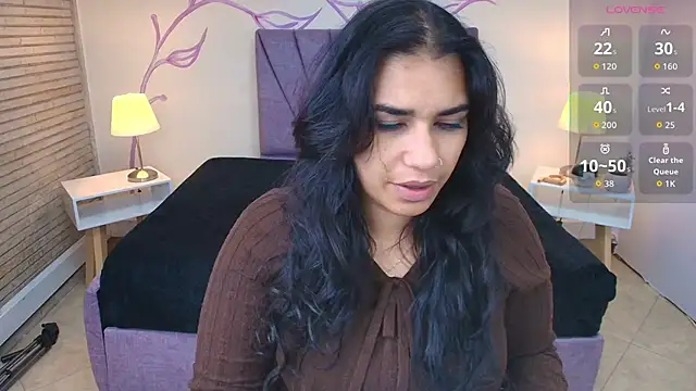 Lia Blake  online show from 11/16/25, 12:32