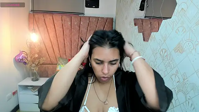 Lia Blake  online show from 01/11/26, 12:12