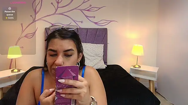 Snapshot of Lia_Blake_ chatting on 09/19/25, 12:09 Lia Blake online show from 09/19/25, 12:09