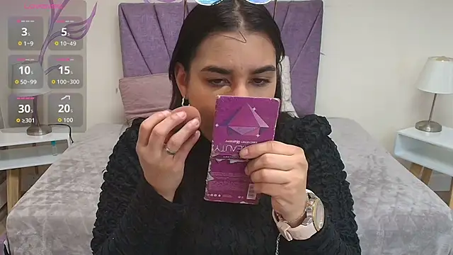 Snapshot of Lia_Blake_ chatting on 09/12/25, 12:05 Lia Blake online show from 09/12/25, 12:05