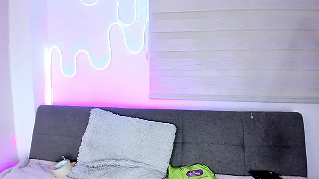 missweetpeach online show from 01/13/26, 12:58