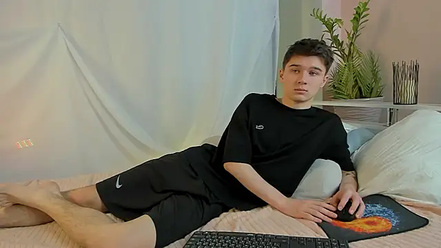 SherlockMax online show from 02/07/26, 03:14