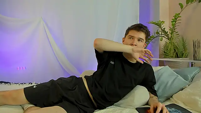 SherlockMax online show from 02/15/26, 07:35