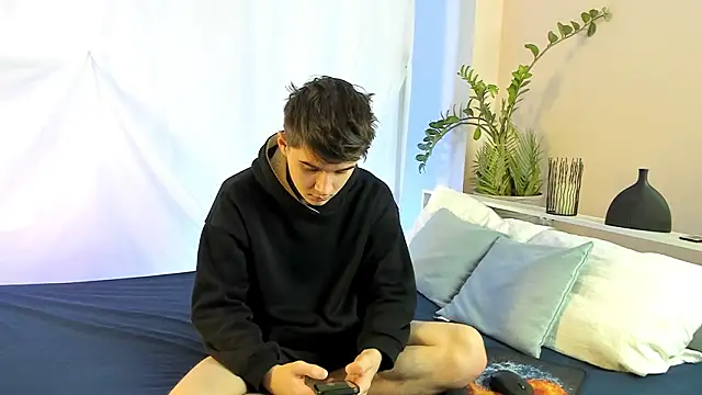 SherlockMax online show from 02/05/26, 07:32