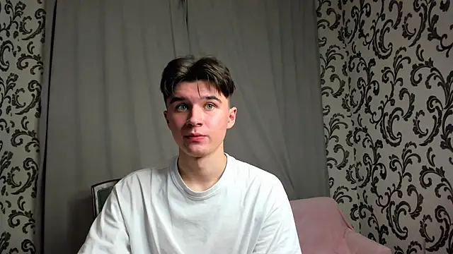 Snapshot of SherlockMax chatting on 09/09/25, 03:10 SherlockMax online show from 09/09/25, 03:10