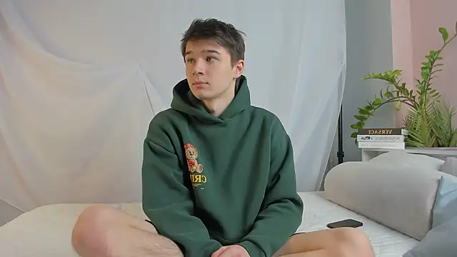 SherlockMax online show from 03/14/26, 04:18