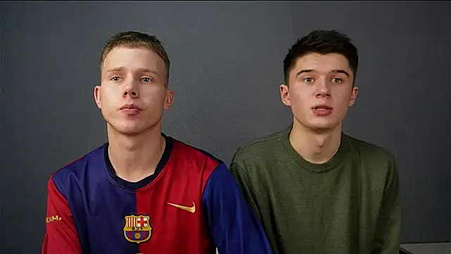 Snapshot of SherlockMax chatting on 11/20/25, 08:09 SherlockMax online show from 11/20/25, 08:09