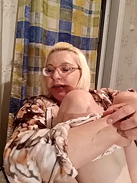 VikaKing online show from 04/17/26, 07:49