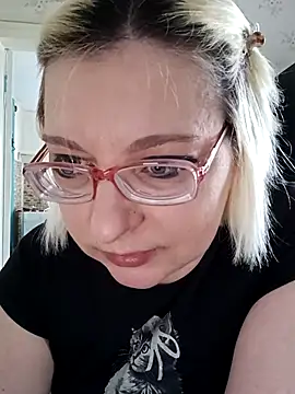 VikaKing online show from 03/24/26, 12:16