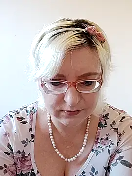 VikaKing online show from 11/07/25, 08:08