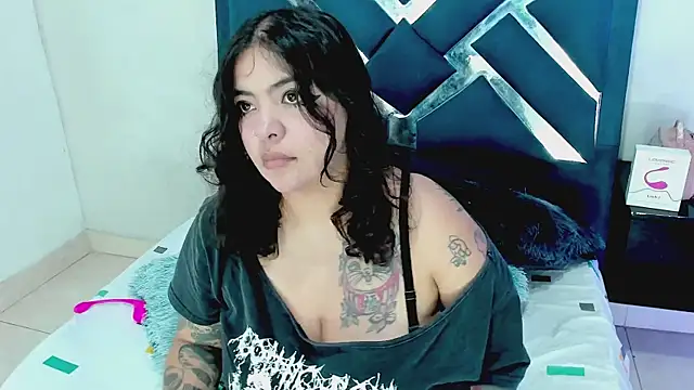 Snapshot of keith_cute chatting on 11/07/25, 01:37 keith cute online show from 11/07/25, 01:37