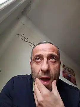 Snapshot of NY-DuDu chatting on 02/07/26, 02:36 NY-DuDu online show from 02/07/26, 02:36