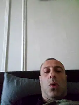 Snapshot of NY-DuDu chatting on 02/05/26, 06:26 NY-DuDu online show from 02/05/26, 06:26