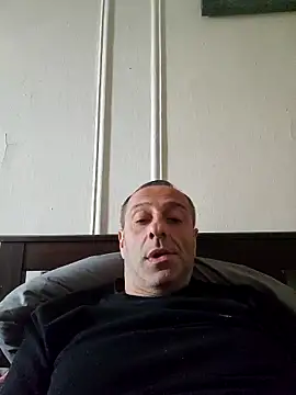 Snapshot of NY-DuDu chatting on 02/15/26, 03:44 NY-DuDu online show from 02/15/26, 03:44