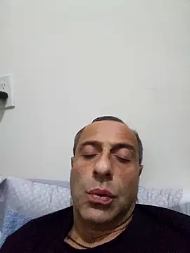 Snapshot of NY-DuDu chatting on 11/16/25, 08:30 NY-DuDu online show from 11/16/25, 08:30