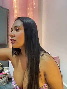 ericajohnson  online show from 10/06/25, 03:57