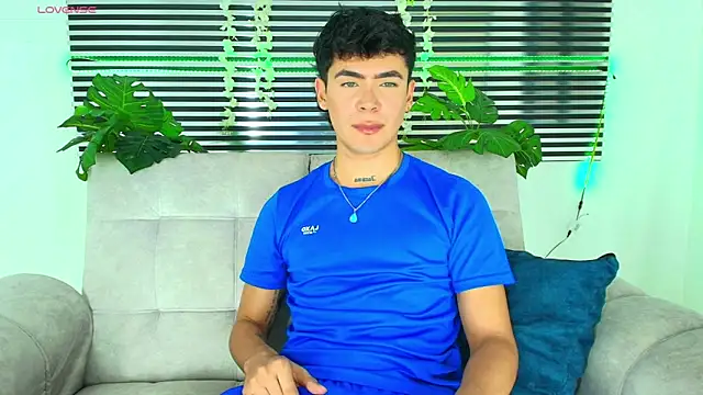 CamiiGuzmanX online show from 01/08/26, 08:15