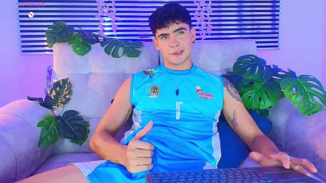 CamiiGuzmanX online show from 05/30/26, 11:21