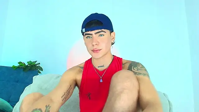 CamiiGuzmanX online show from 11/06/25, 08:46