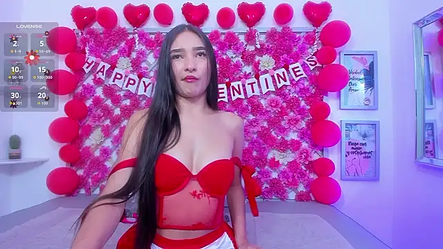 Snapshot of hannah_miller_1 chatting on 02/14/26, 01:44 hannah miller 1 online show from 02/14/26, 01:44