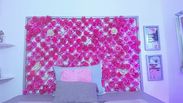 Snapshot of hannah_miller_1 chatting on 01/10/26, 01:28 hannah miller 1 online show from 01/10/26, 01:28