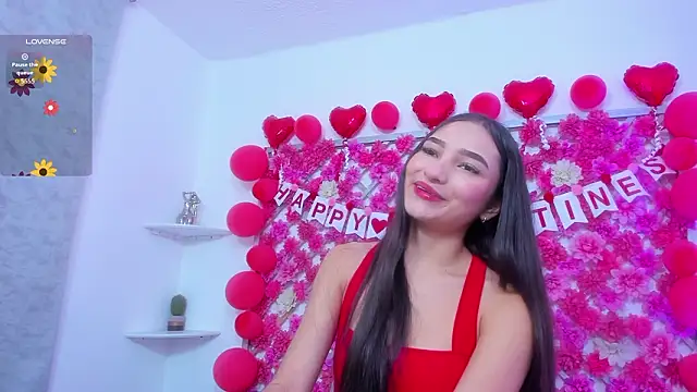 Snapshot of hannah_miller_1 chatting on 02/17/26, 12:13 hannah miller 1 online show from 02/17/26, 12:13